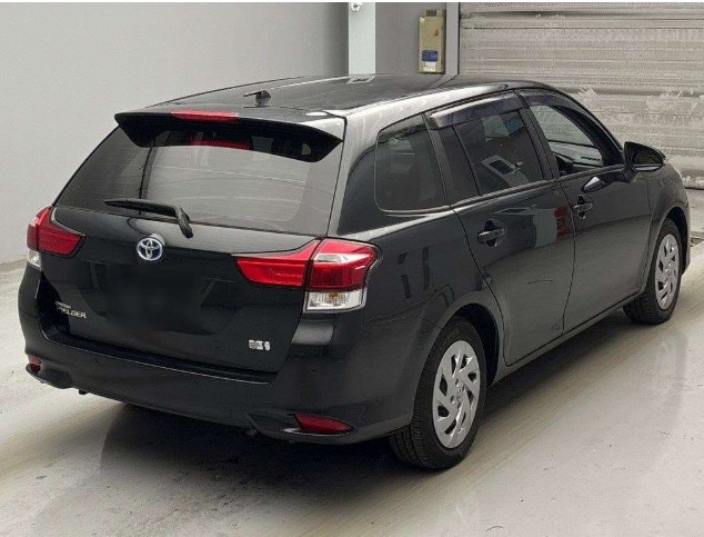 Toyota Fielder