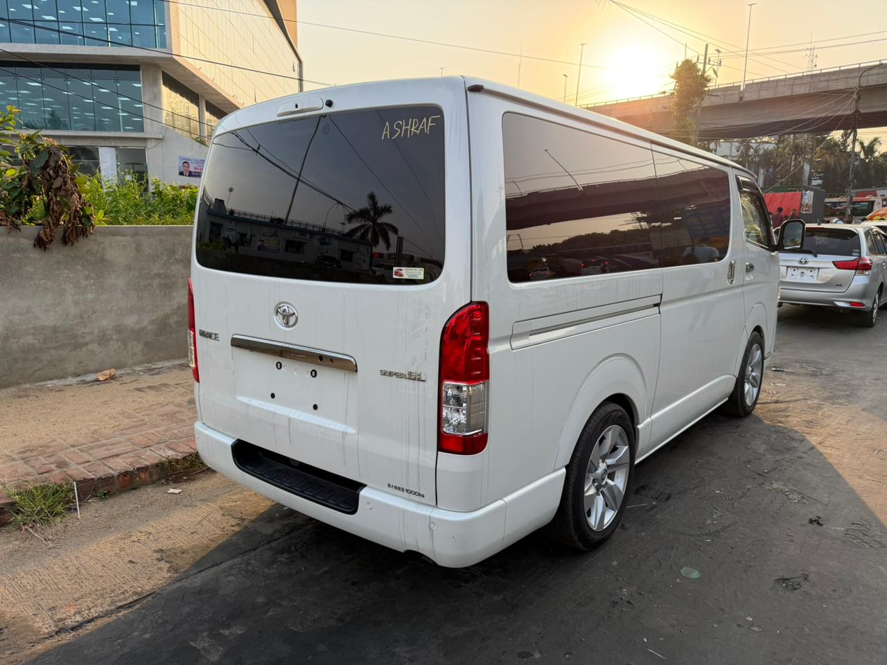 Toyota Hiace
