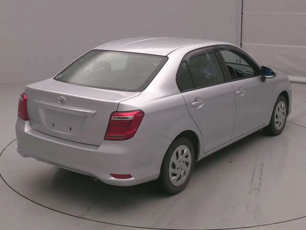 Toyota Axio
