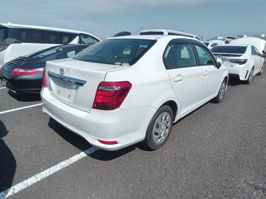 Toyota Axio