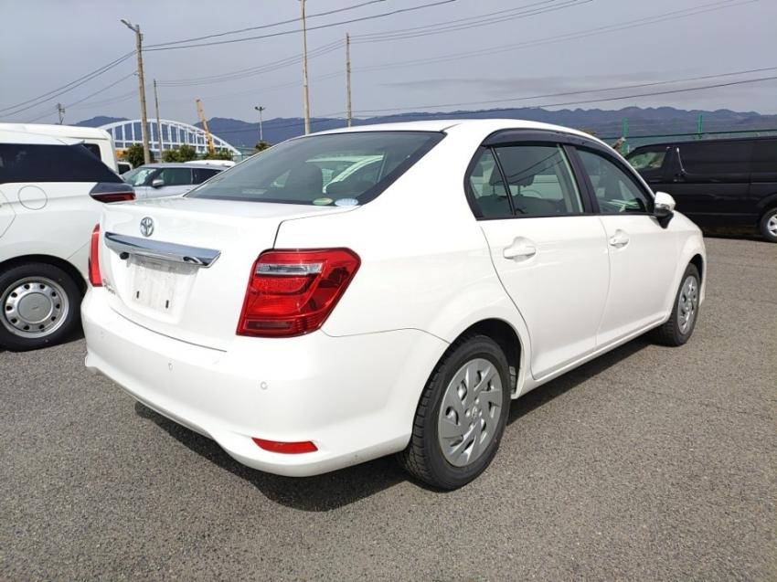 Toyota Axio