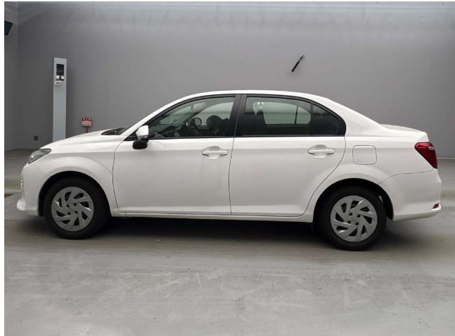 Toyota Axio