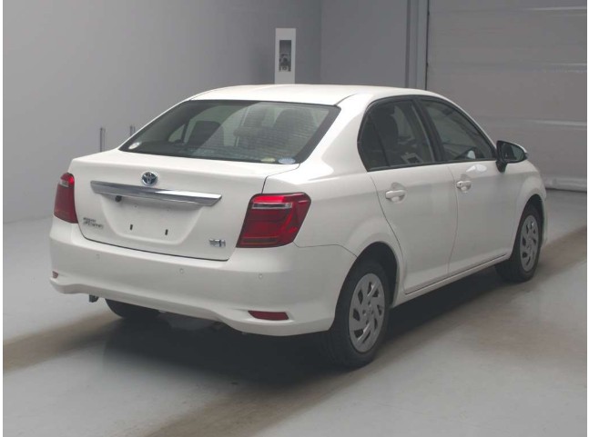 Toyota Axio