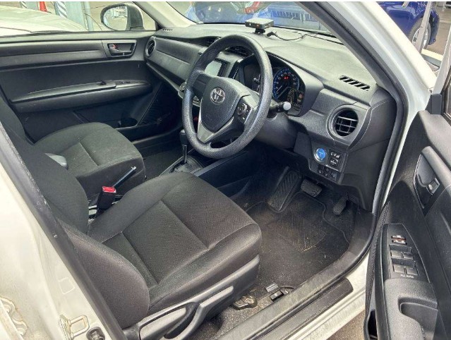 Toyota Axio