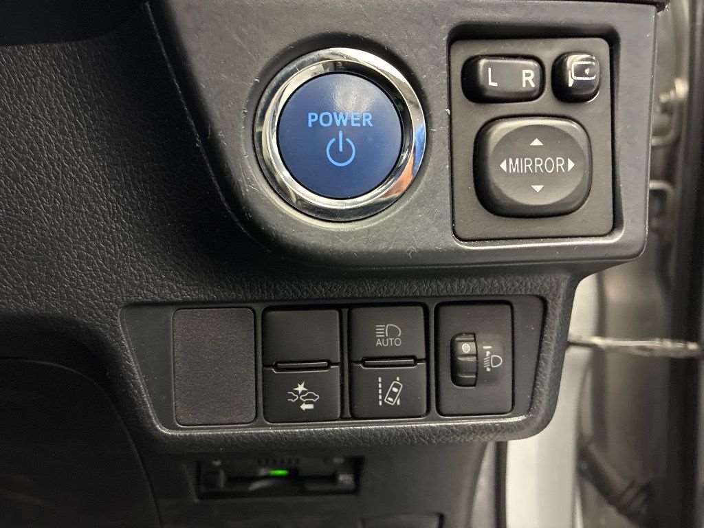 Toyota Axio