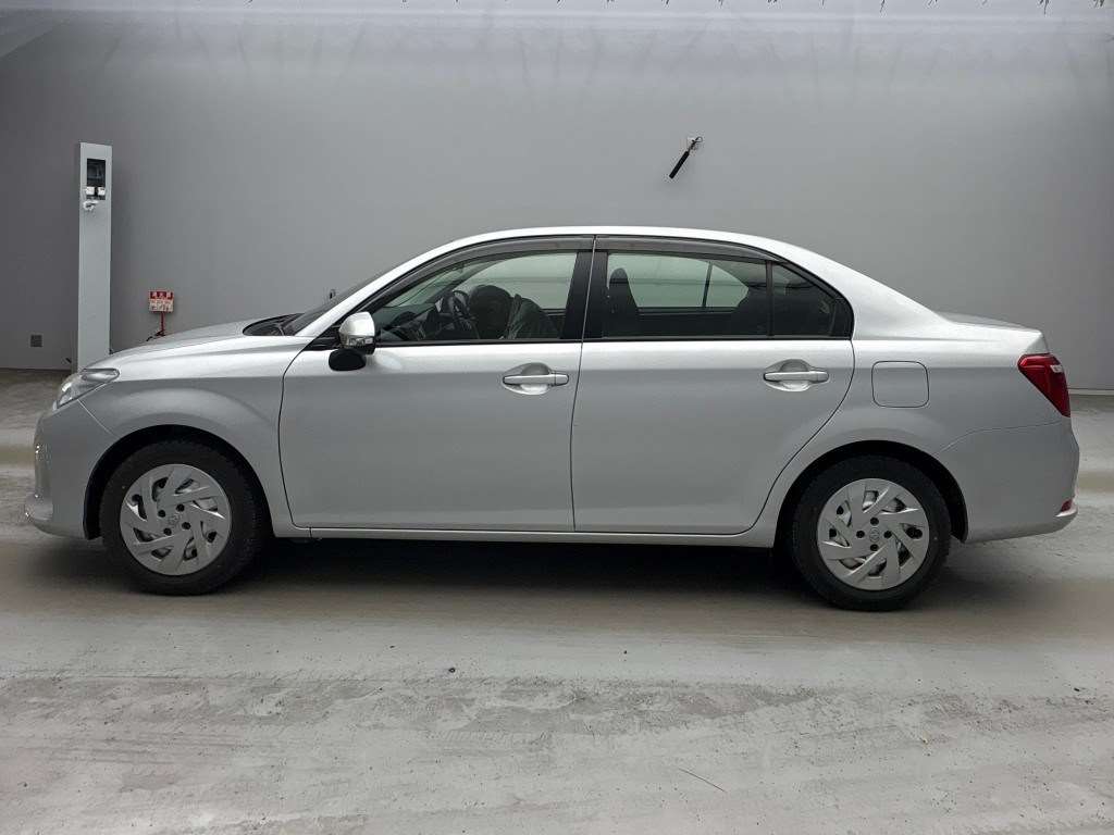 Toyota Axio