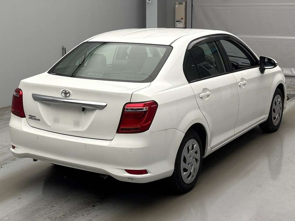 Toyota Axio