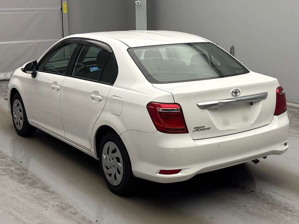 Toyota Axio